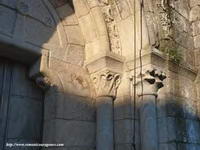 DETALLES DE LA PORTADA NORTE