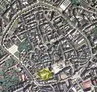 VUSTA A&Eacute;REA DE LA ZONA AMURALLADA DE LUGO. CATEDRAL EN AMARILLO