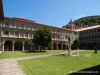 CLAUSTRO DE LOS CABALLEROS