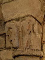 &Aacute;BSIDE NORTE. CAPITEL IZQUIERDO