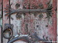 DETALLE DE LOS HERRAJES ORIGINALES