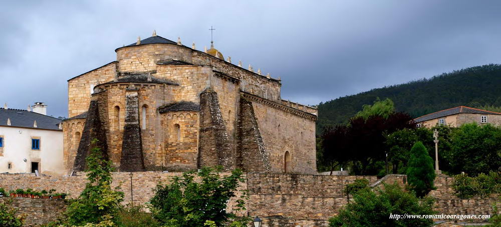 VISTA NORDESTE DEL TEMPLO