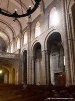 LATERAL NORTE DE LA NAVE CENTRAL, DESDE LA CABECERA