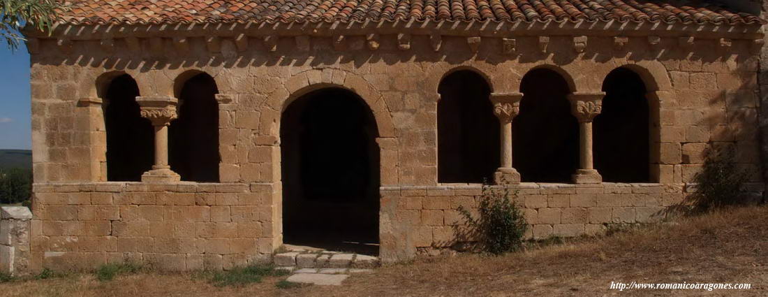 VISTA SUR DE LA GALERIA PORTICADA