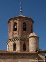 TORRE QUE CONTIENE LA C&Uacute;PULA