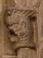 CAPITEL ABSIDAL. FIERA