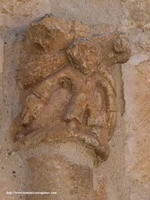 CAPITEL DE LA CABECERA PRIMITIVA
