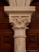CAPITEL VEGETAL CL&Aacute;SICO