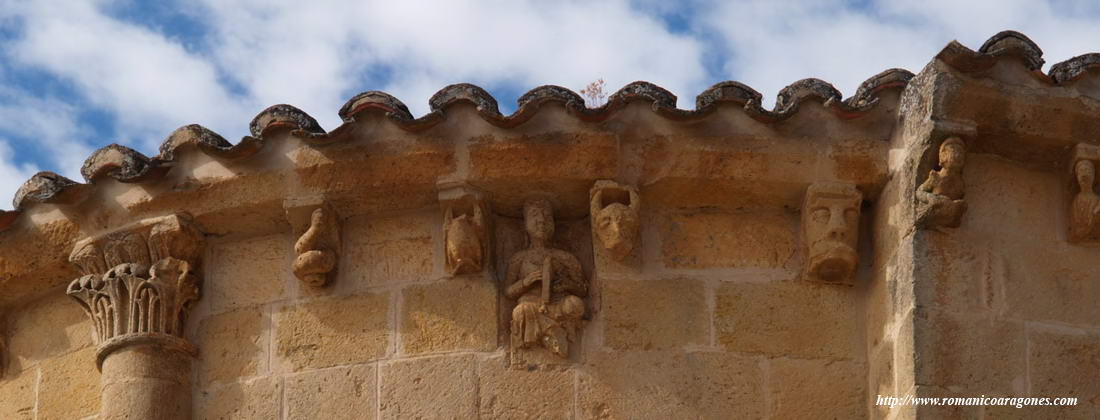 DETALLE DE CANECILLOS, CAPITELES Y ESCULTURA BAJO LA CORNISA