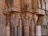 CAPITELES DEL LADO OESTE EN LA PORTADA NORTE