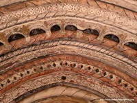 DETALLE DE LAS ARQUIVOLTAS
