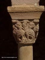 CAPITEL CON MONSTRUOS