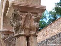 CAPITEL DE ACANTOS.