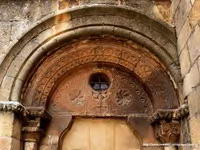 DEETALLE DEL T�MPANO DE LA PUERTA SUR
