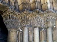 CAPITELES DEL LADO SUR