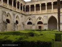 VISTA INTERIOR DEL CLAUSTRO G&Oacute;TICO