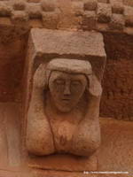 CANECILLO DE MUJER EXHIBICIONISTA