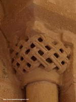 CAPITELES DEL VANO ABSIDAL CENTRAL