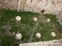 NAVES DESDE LA TORRE. BASES DE PILASTRAS
