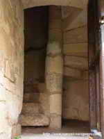 ESCALERA DE CARACOL DE ACCESO A LA TORRE