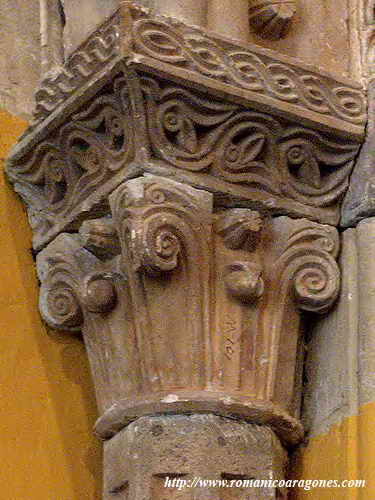CAPITEL NORTE DEL LADO SUR