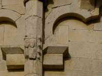ARTICULACI&Oacute;N COLUMNA-CAPITEL INTERPUESTO-MENSULAS-ARQUILLOS