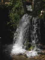 AGUA JUNTO AL ARCO DE SAN JUAN