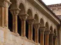 ARQUER&Iacute;A DEL CLAUSTRO ALTO