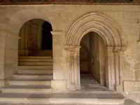 ACCESO A LA PUERTA DE LAS V&Iacute;RGENES