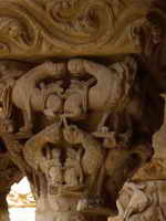 LEONCITOS DE CUELLO ALARGADO