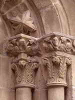 CAPITELES VENTANAL IZQUIERDO
