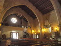 INTERIOR HACIA LOS PIES DEL TEMPLO