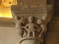 CAPITEL LADO SUR DEL ARCO TRIUNFAL