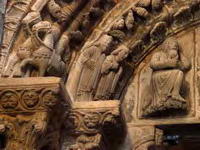 REYES MAGOS EN ARQUIVOLTAS Y T&Iacute;MPANO