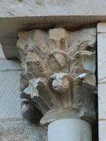 CAPITEL DEL VANO SUR