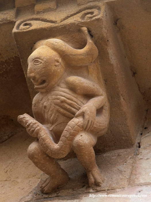 DEMONIO CON SERPIENTE