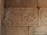 DETALLE DEL FRISO ABSIDAL. CUADR&Uacute;PEDOS