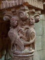 CAPITEL DE ARP�AS DEL MONUMENTO FUNERARIO
