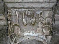 ARCO TRIUNFAL: CAPITEL DEL LADO NORTE