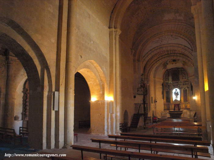 INTERIOR DE LA NAVE CENTRAL HACIA LA CABECERA