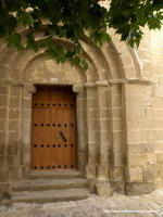 PORTADA EN MURO SUR