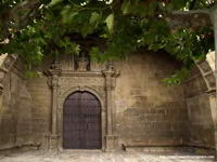 PORTADA RENACENTISTA AL LADO SUR DEL TEMPLO, BAJO PORCHE