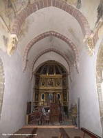 INTERIOR DEL TEMPLO HACIA LA CABECERA