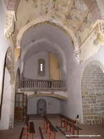 INTERIOR DEL TEMPLO HACIA LOS PIES