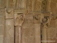 CAPITELES DEL LADO NORTE DE LA PORTADA