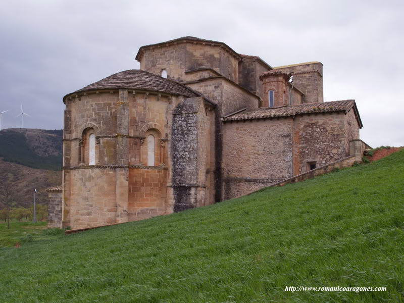 VISTA NORESTE DEL TEMPLO