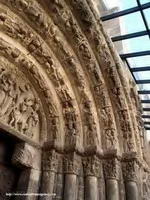 DETALLE LADO DERECHO DE LAS ARQUIVOTAS