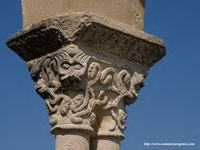 CAPITEL DOBLE. M�NSTRUOS Y ENTRELAZO