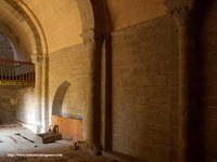 MURO NORTE DEL TEMPLO DESDE LA CABECERA
