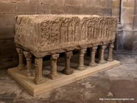 PRESUNTO SARC�FAGO DE SANCHO VIII EL FUERTE